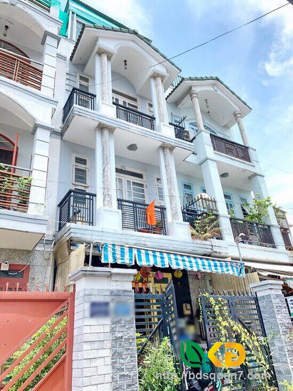 Bán nhà 3 lầu mặt tiền hẻm 8m Huỳnh Tấn Phát quận 7.